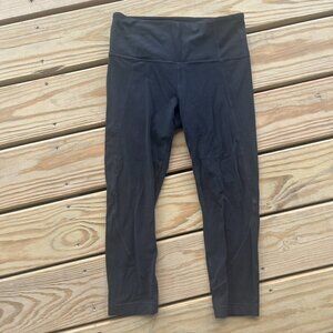 ** Athleta Black Yoga Salutation Crop Pants Leggings Size Small